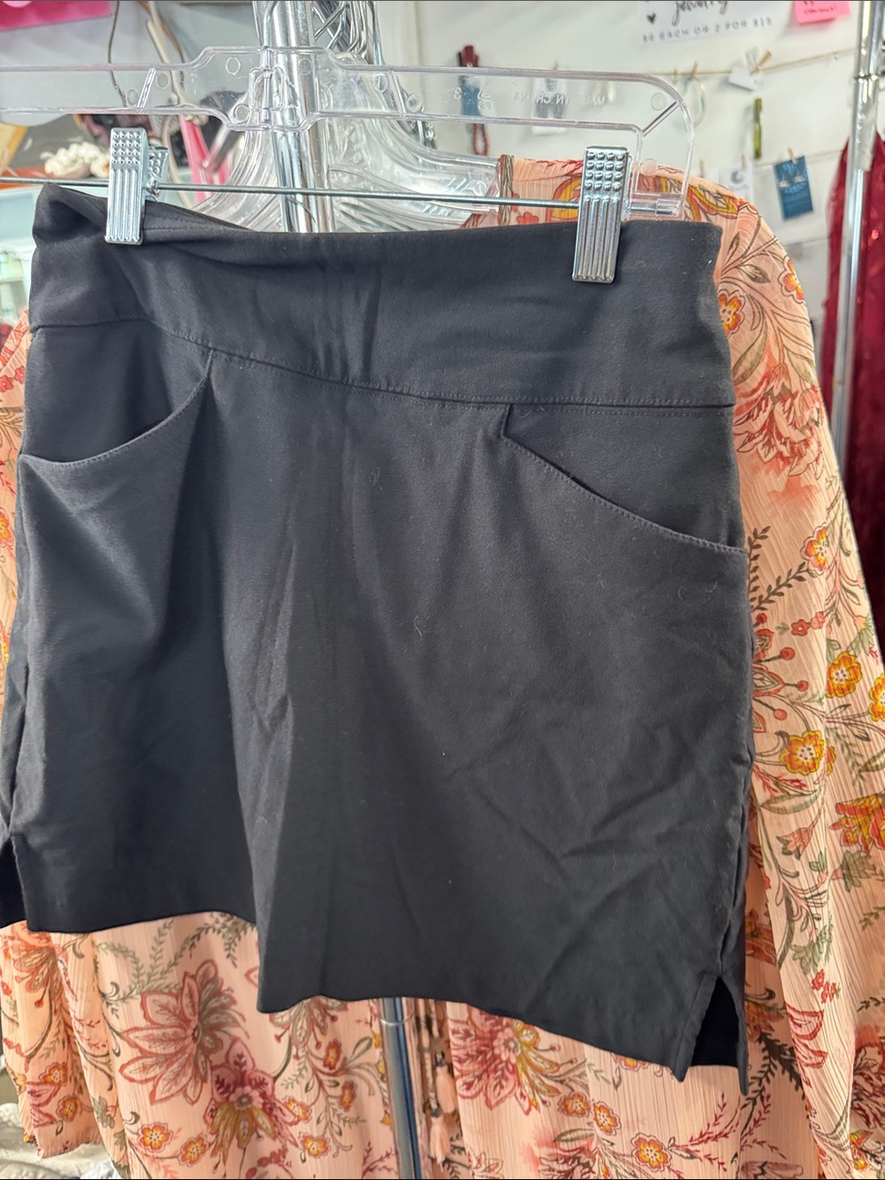 Lady Hagen skort xs // 091930
